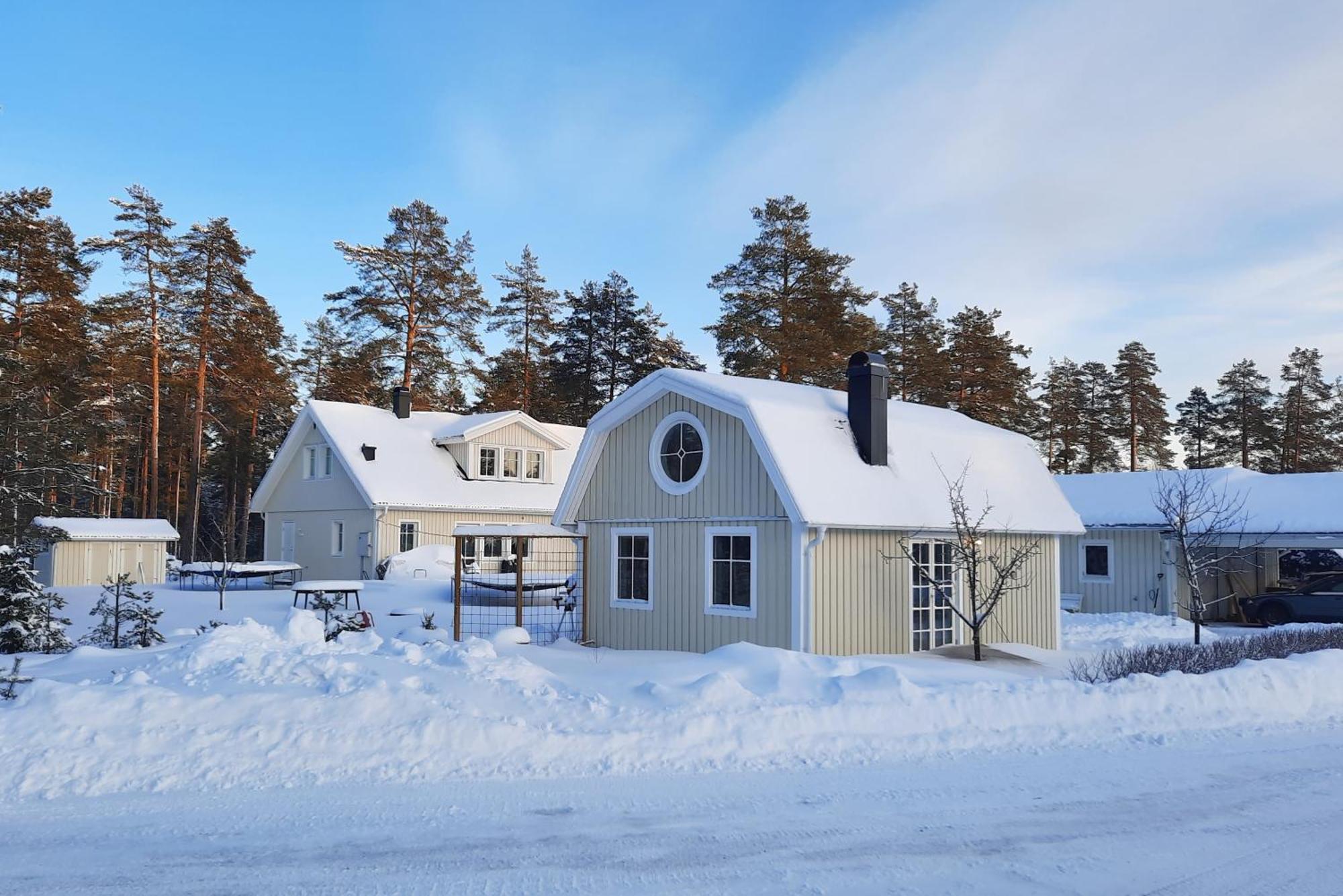 Charmigt Hus Och Mysigt Boende! Hudiksvall Exterior foto